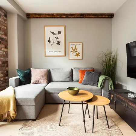 Designer In Old Apartman Bergen