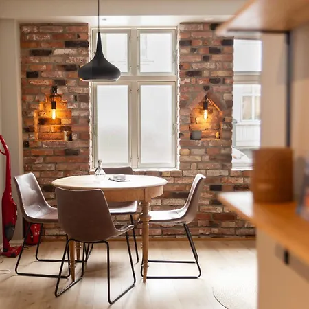 Apartman Designer In Old Bergen